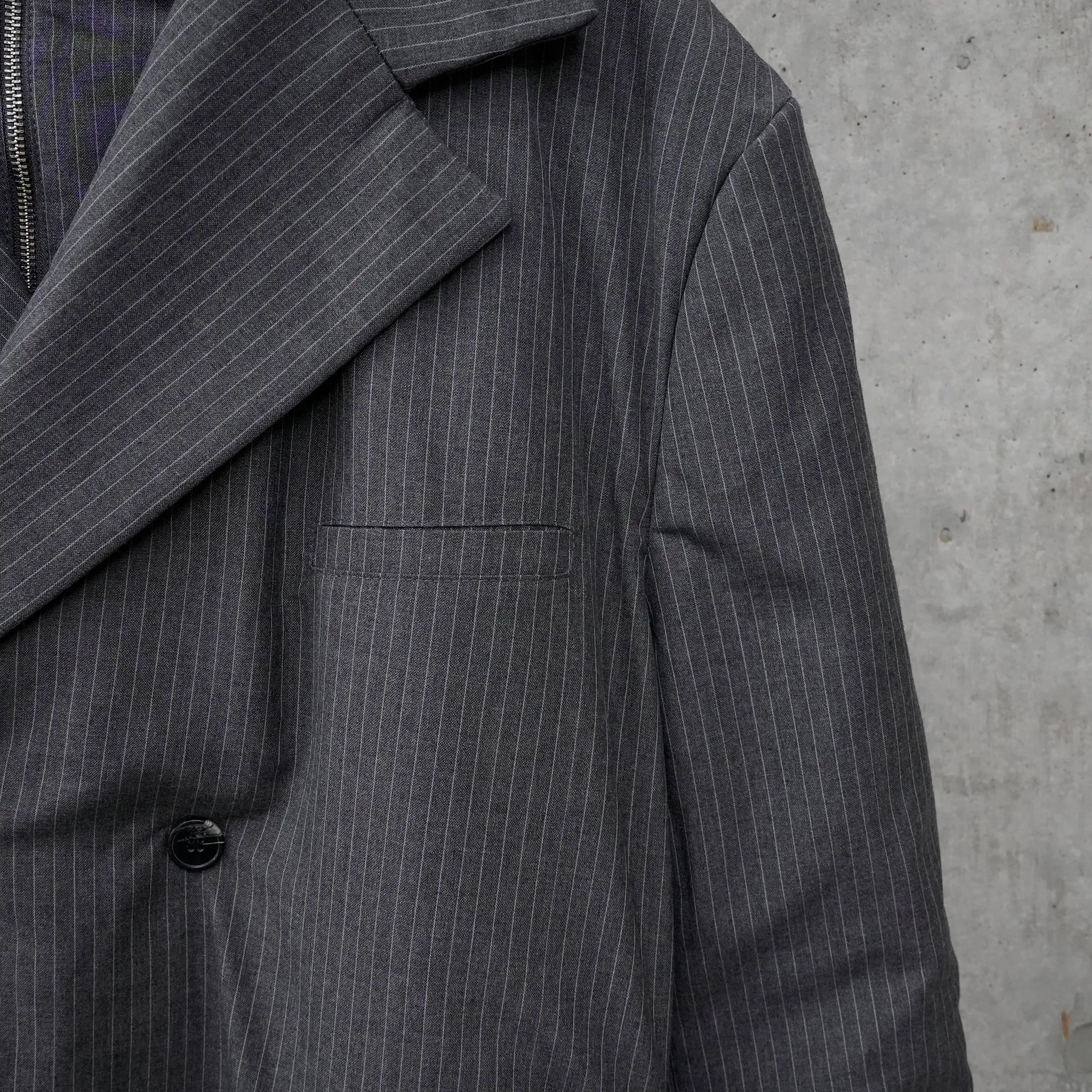 BELTED PUFF BLAZER / CHARCOAL
