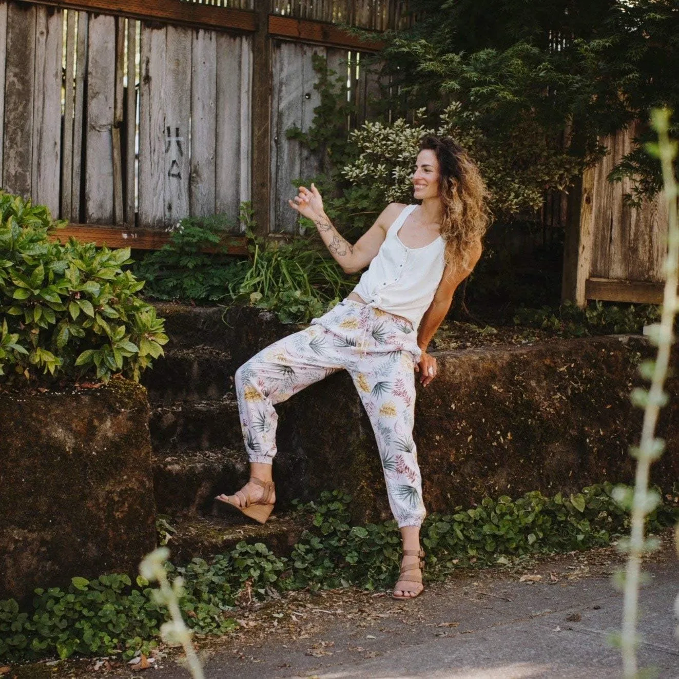 Buddha Pants Miami Jogger Harem Pants  Unisex Cotton Joggers with Pockets  Tapered, Casual for Yoga, Gym & Lounge Wear