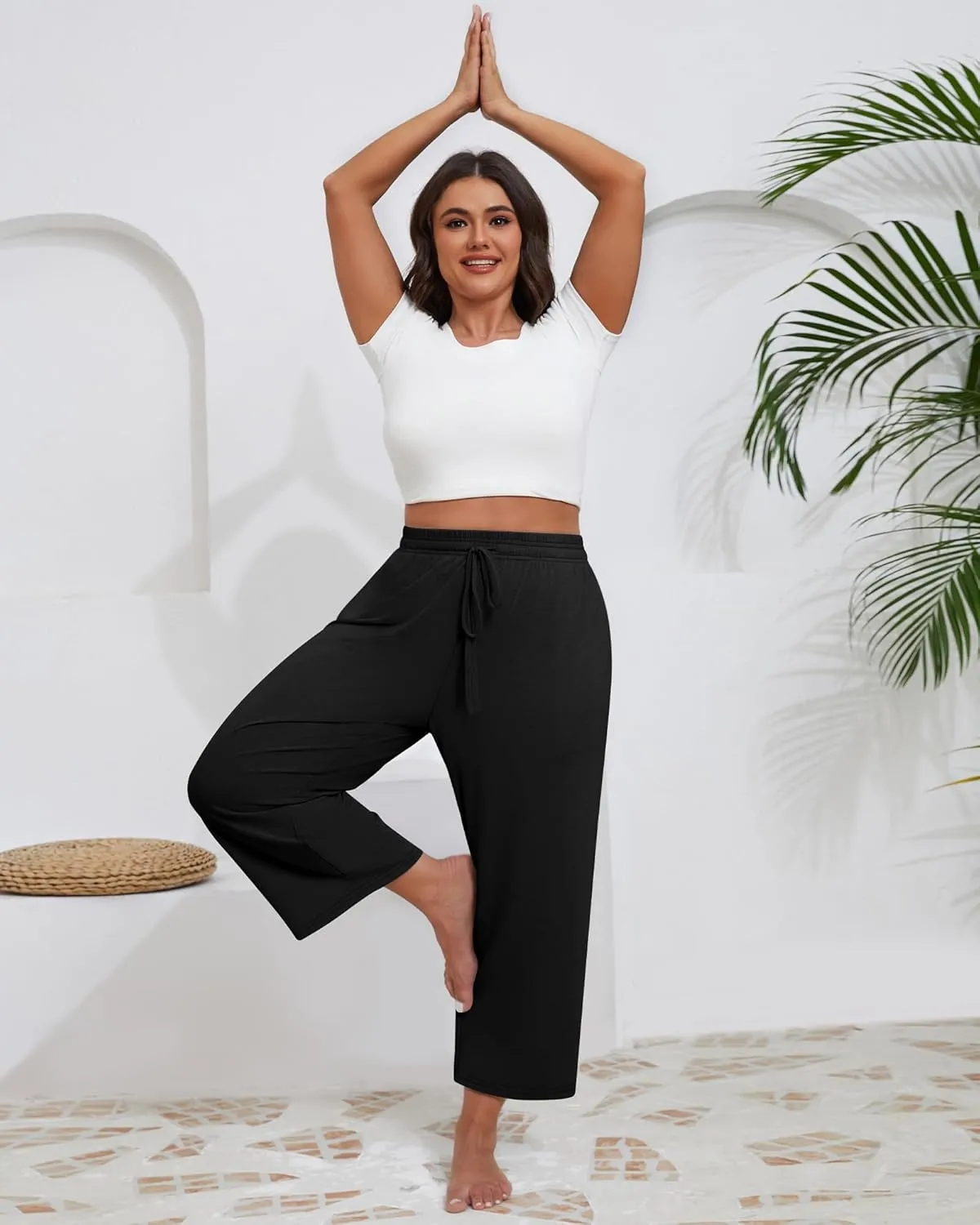 Neer 3 Pack Women's Plus Size Capris, Drawstring Cropped Wide Leg Pants Lounge Athletic Yoga Sweatpant with Pocket