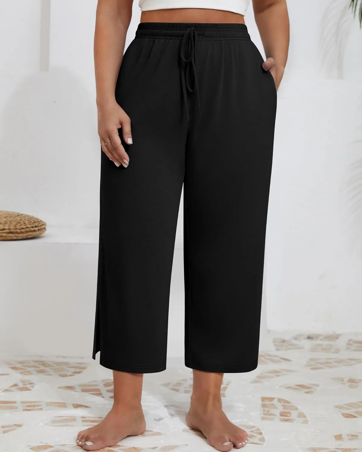 Neer 3 Pack Women's Plus Size Capris, Drawstring Cropped Wide Leg Pants Lounge Athletic Yoga Sweatpant with Pocket