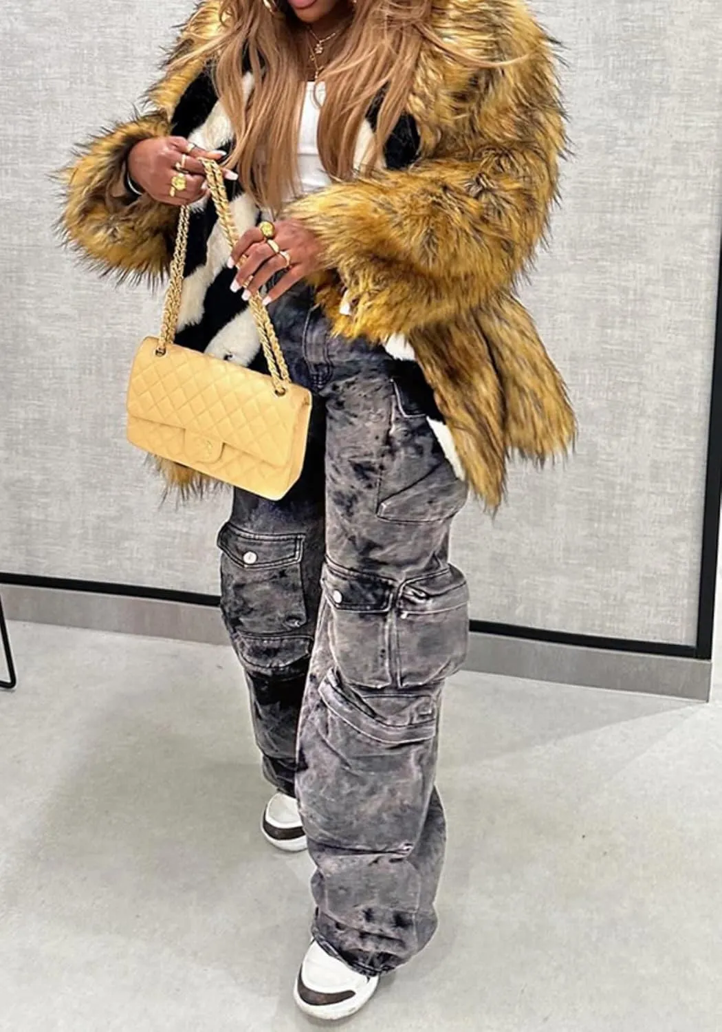 Vakkest Cargo Jeans for Women Trendy High Waisted Wide Straight Leg Loose Baggy Denim Pants with Pockets Y2K Trousers