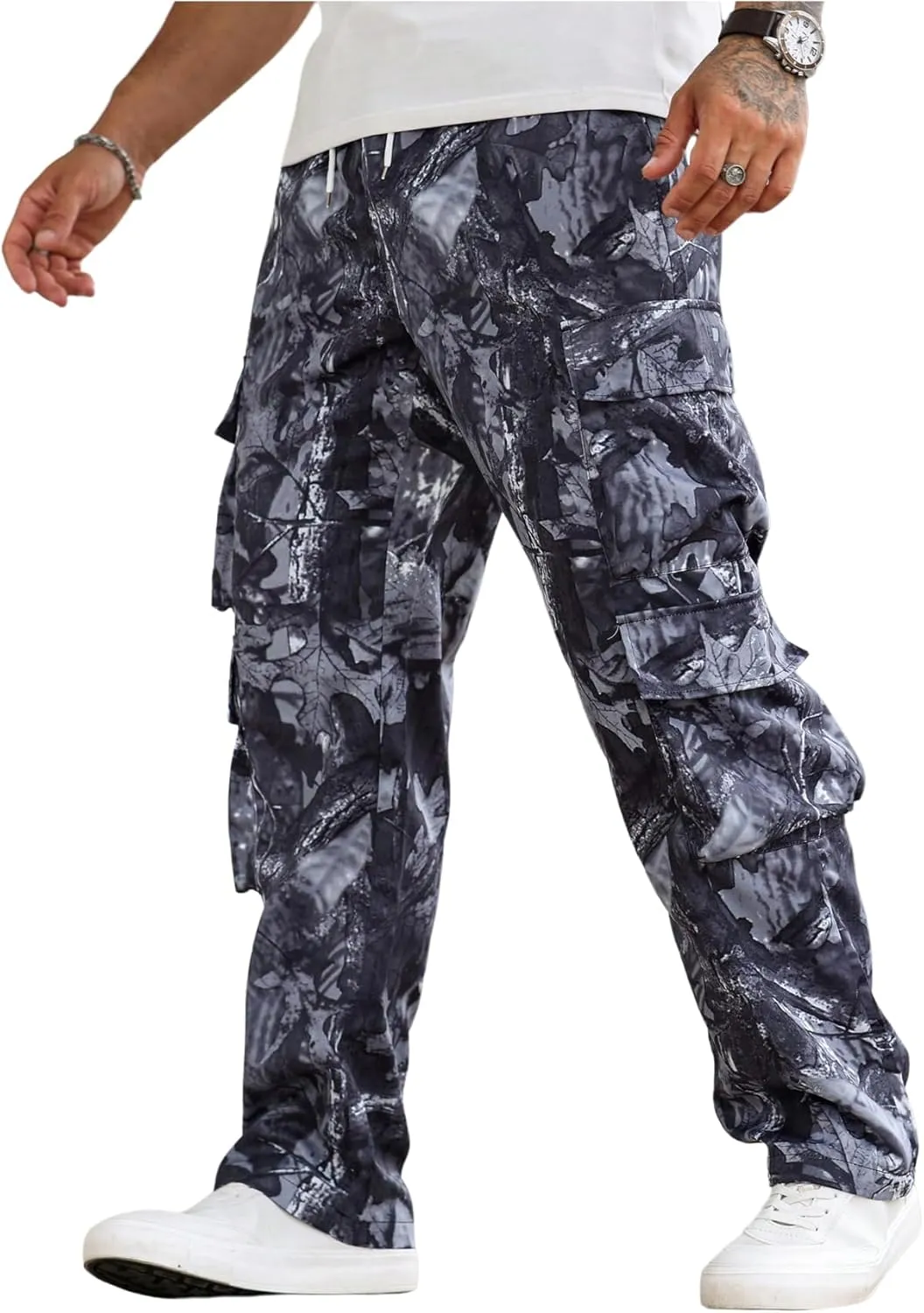 Verdusa Men's Camo Cargo Pants Straight Leg Drawstring Waist Long Trousers with Multi Pockets