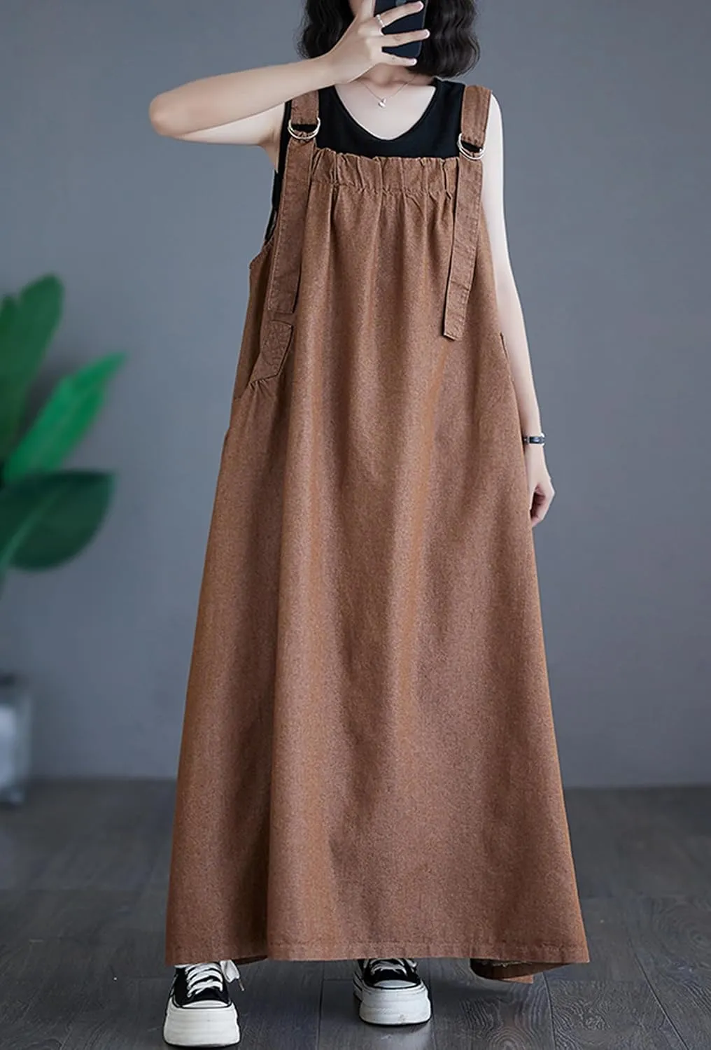 Women's Denim Pullover Casual Loose Sleeveless Adjustable Strap Denim Dress with Pockets and Wide Hem