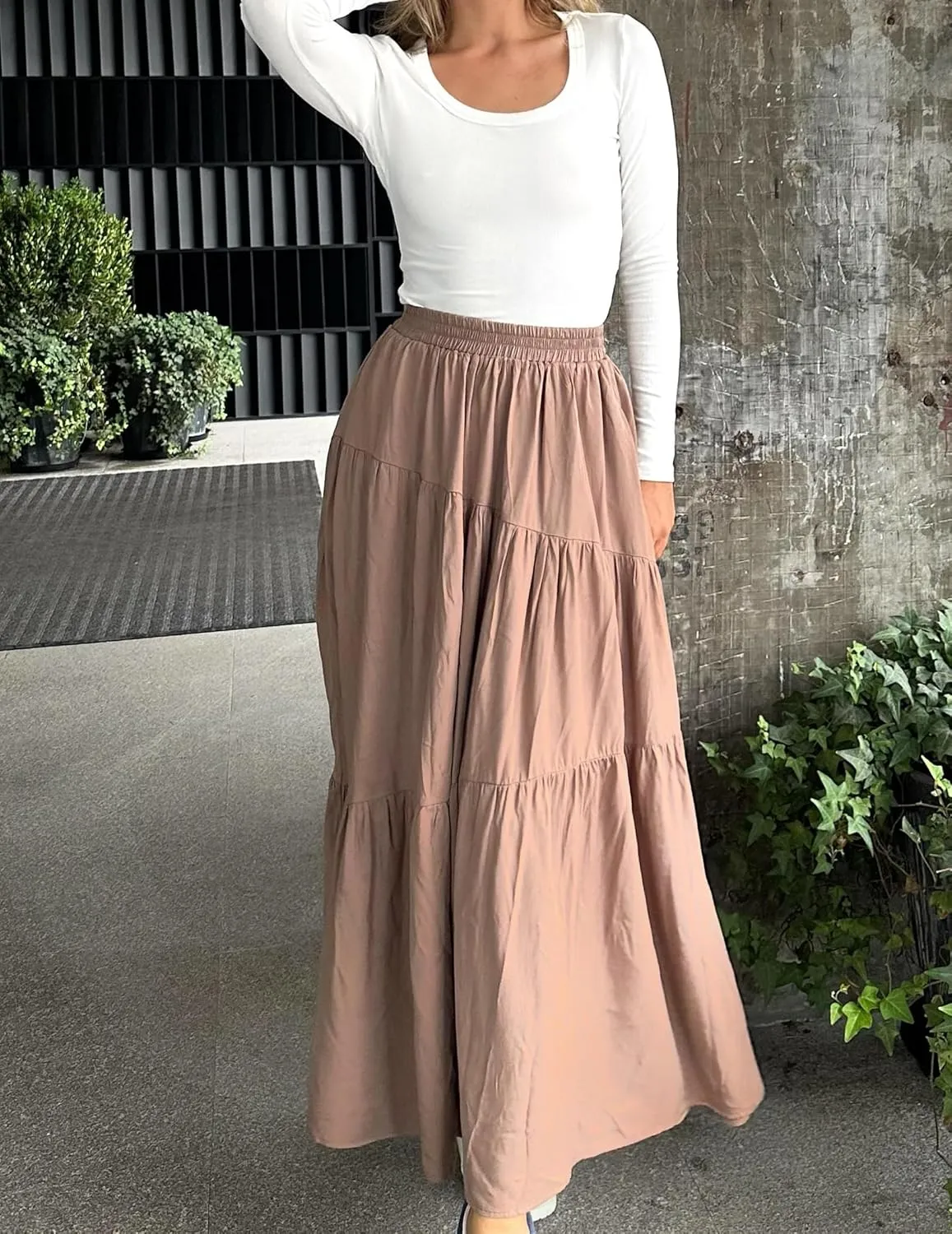 Womens Pleated A-Line Skirt Summer Elastic High Waisted Tiered Casual Long Skirts with Pockets