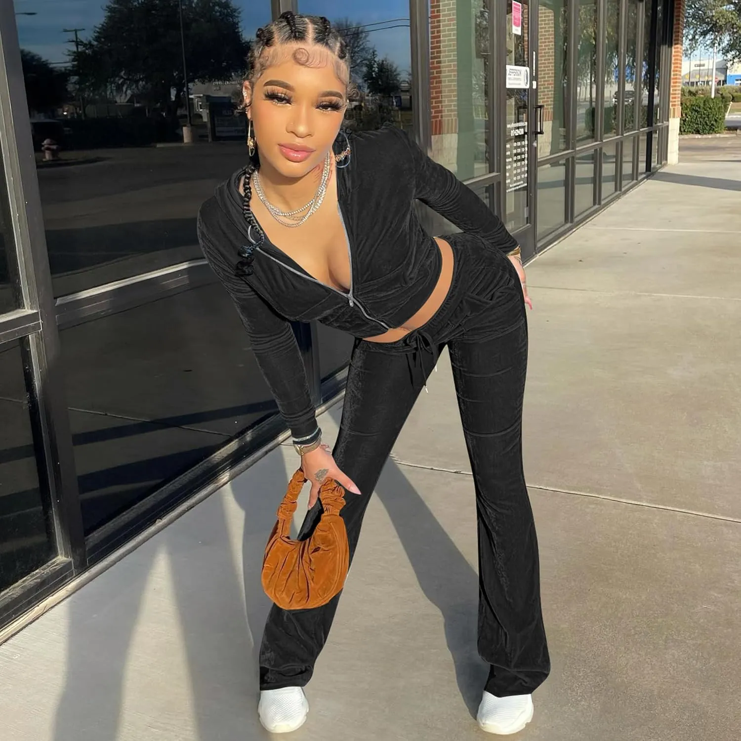 yidengymx Womens Velour Tracksuit Two Piece Outfits for Women Long Sleeve Hooded Zip Crop Tops Flared Pants Set