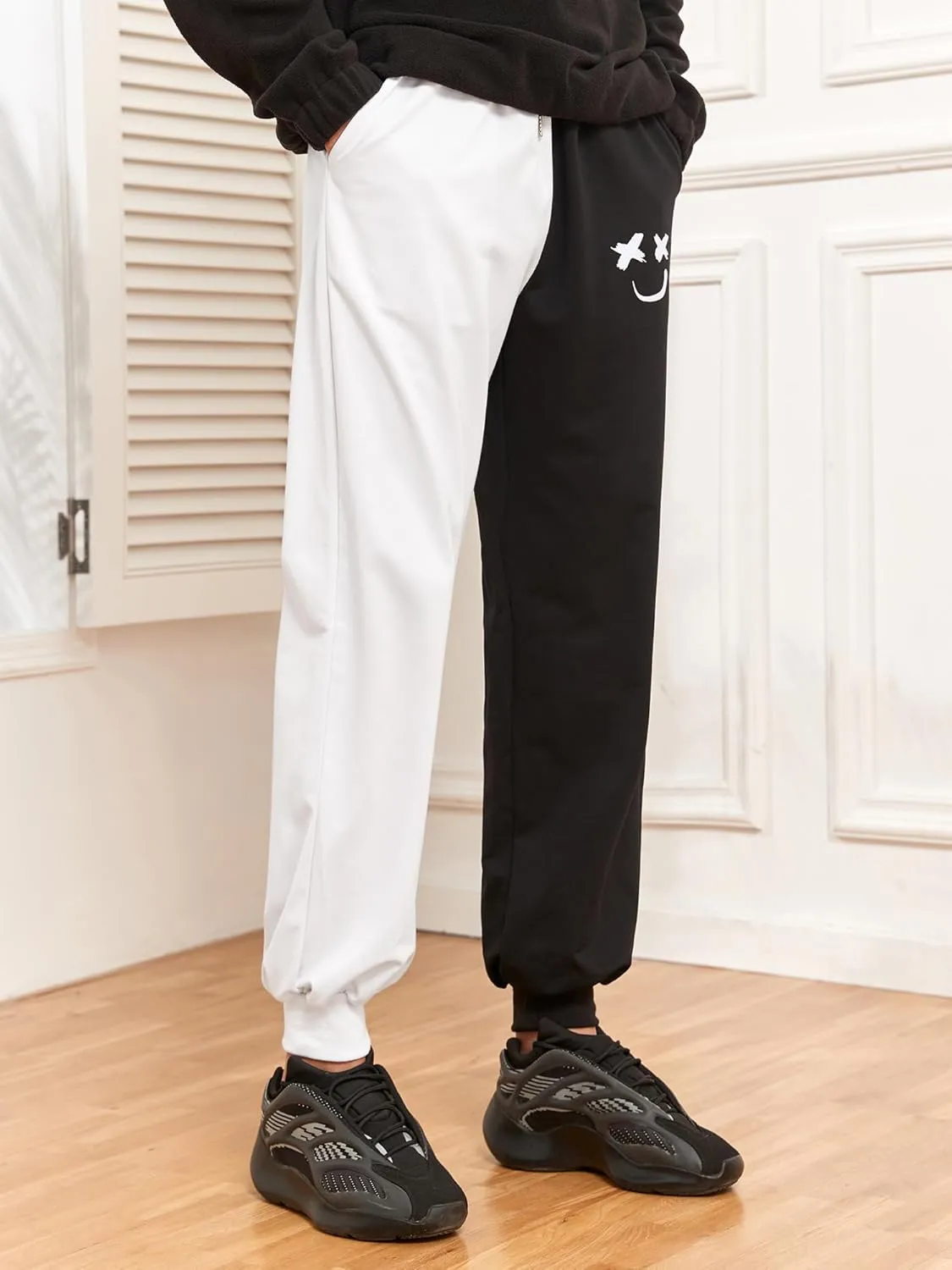 ZAFUL Men's Sweatpants Tapered Gym Running Workout Pants Cartoon Face Print Athletic Drawstring Joggers with Pockets
